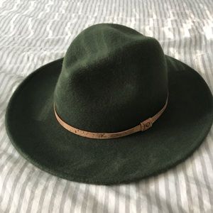 Ten tree festival hat